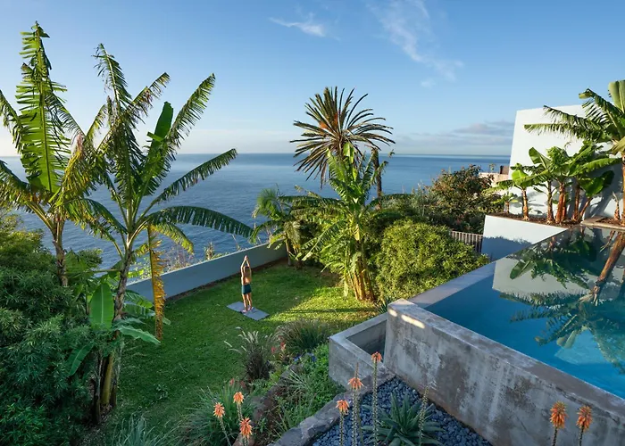 Pirate House Sea Front Private Pool Garden Funchal